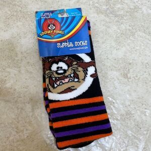 NEW WITH TAGS LOONEY TUNES‎ TASMANIAN DEVIL SLIPPER SOX